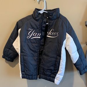 2T Yankees jacket light weight MLB